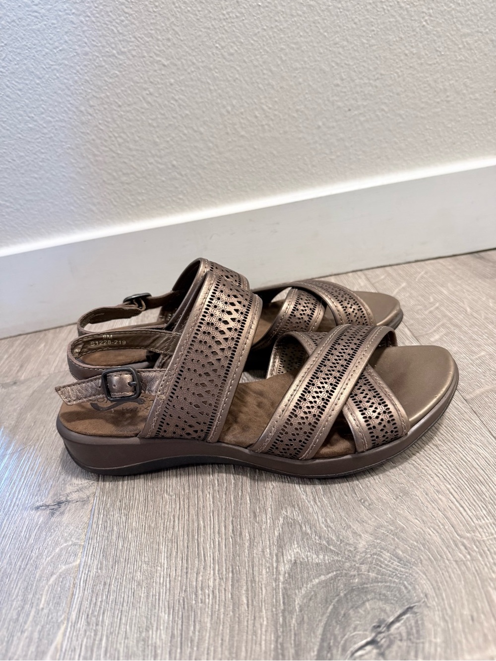 Softwalk Comfort Stretch Women's Metallic Taupe Sandals